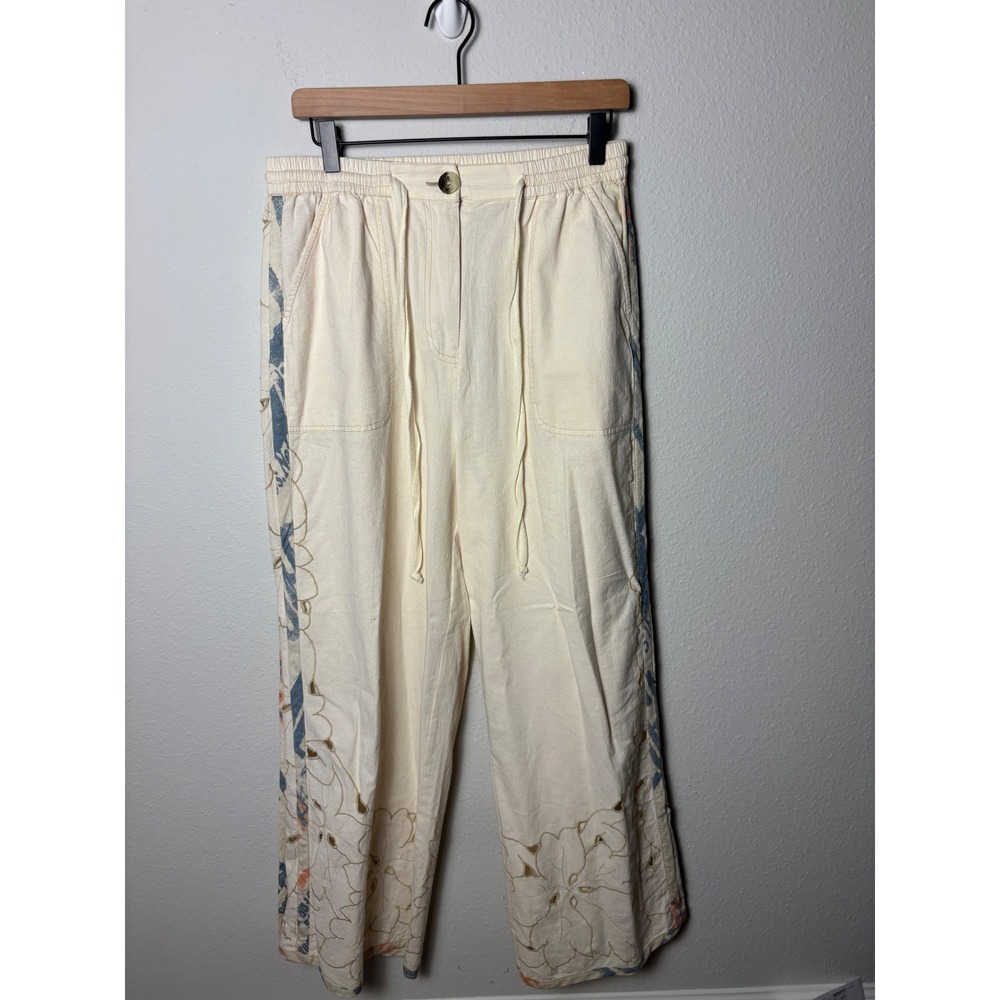 Kimchi Blue Cream Floral Eyelet Embroidered Wide Leg Pants Medium High Rise Boho